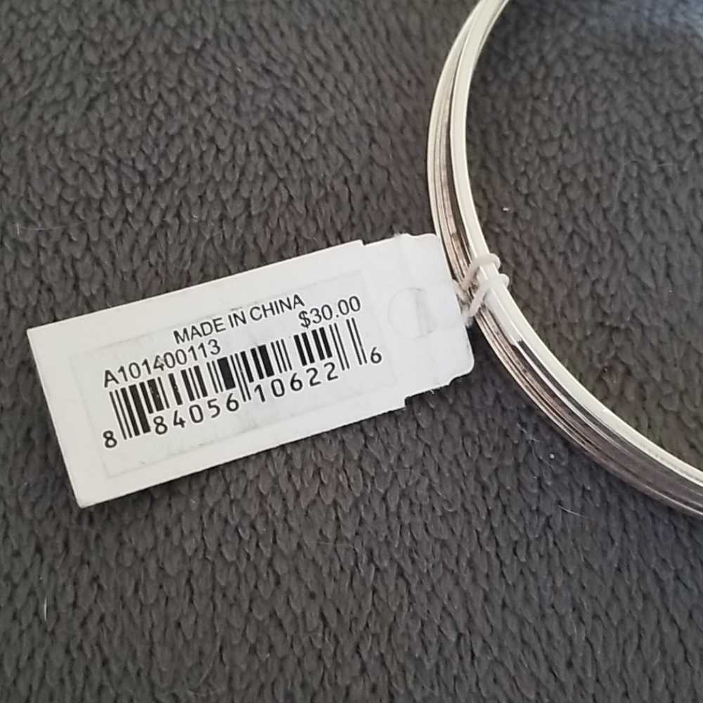 Silver Tone Bangle Set - Picture 3 of 6